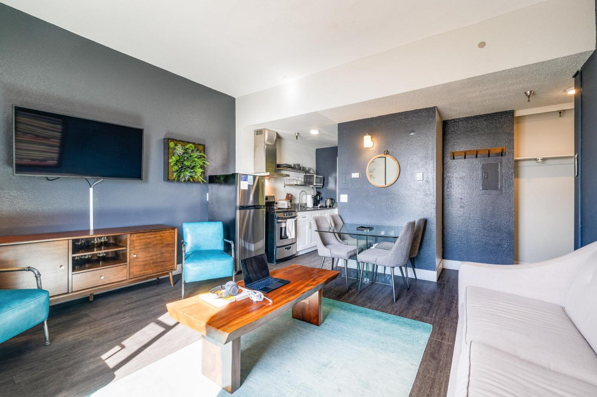 Oxford Apartment By At Mine Hospitality Seattle Exterior foto