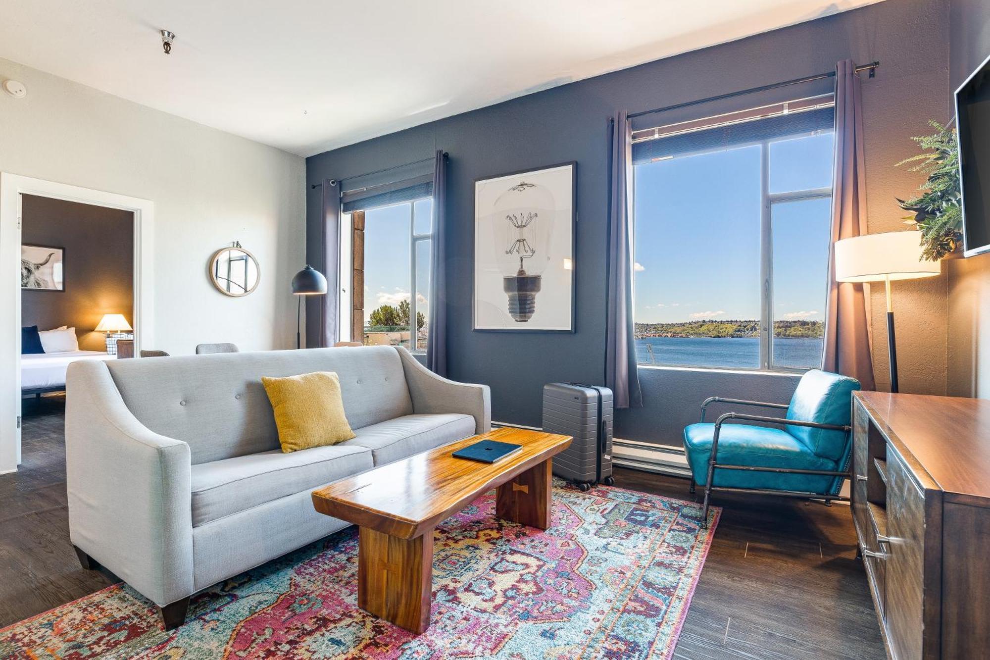 Oxford Apartment By At Mine Hospitality Seattle Exterior foto